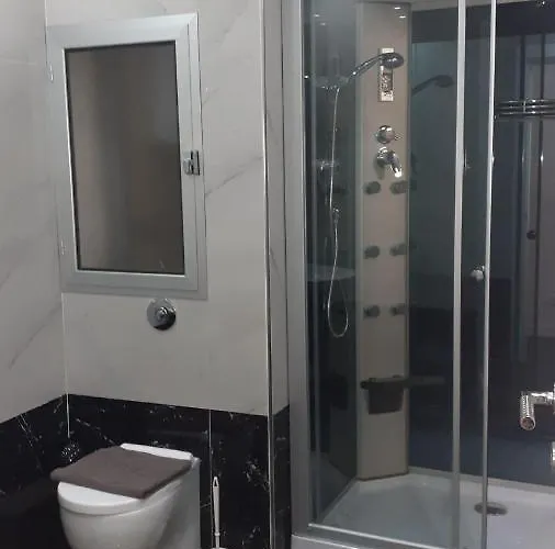 Central Iprime Bed & Breakfast 3*